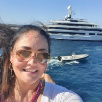 Elida Araujo Email