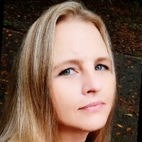 Superior Recreational Products Employee Casandra Ninis-Cole's profile photo