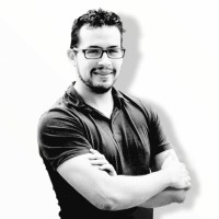Eduardo Lezama Email