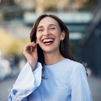 E-mail e número de telefone de Karen Taylor