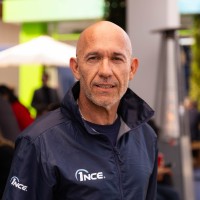 1NCE Employee Jacques Magnuszewski's profile photo