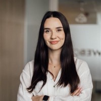 Kamila Puchalik Email