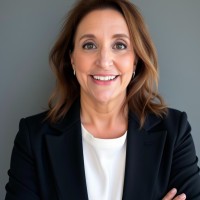 Twenty Four Seven Hotels Employee Edee Summers's profile photo