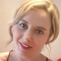 Steph Hennessy Email