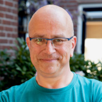 Robert van Den Boogaard Email