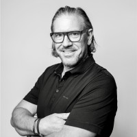 Andreas Kästle Email