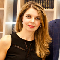 Vita Rizova Email