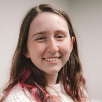 Emily Oldham Email