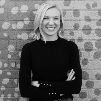 LOFT BY ANN TAYLOR Employee Angie Welling's profile photo