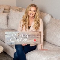 Laura Ebert Email & Phone Number