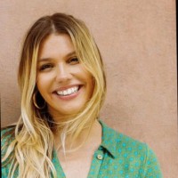 Claire Bulawsky Email & Phone Number