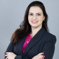 Thais Guimarães Email