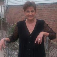 Levy Properties Employee Denise Smarek's profile photo