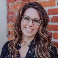 Emily Simonson Email & Phone Number