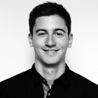 Philipp Roos Email