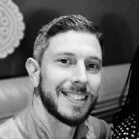 Daniel Martin Email & Phone Number
