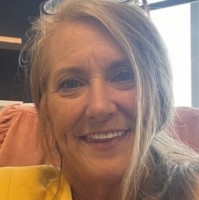 Block & Scarpa (We're Hiring!) Employee Rhonda J.'s profile photo