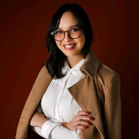 Emilene Almeida Email