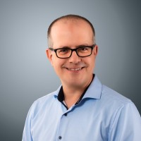 Sven Flake Email
