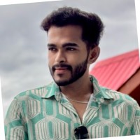 Studd Muffyn Employee Paras Kapoor's profile photo