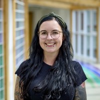 Holli Sheahan Email & Phone Number
