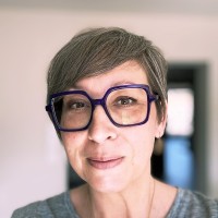 Vinted Go Employee Lorène Lagrange's profile photo