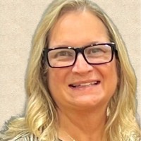 Paradies Lagardère Employee Lori Becker's profile photo