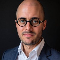 Valentin Ackermann Email