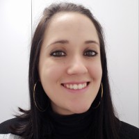Andressa Ianzen Email
