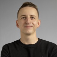 Maksym Kalashnyk Email