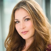 Jennifer Scully Email & Phone Number