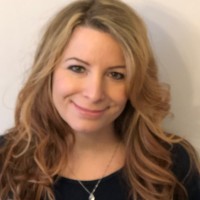 Suzanne Small Email