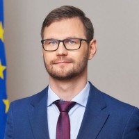 Oliver Tüür Email