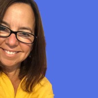 Carolyn Hyams Email & Phone Number