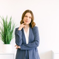 Natalie Wolfe Email & Phone Number