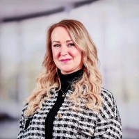 Emma Mrics Email & Phone Number | Savills Associate - Surveyor Contact ...