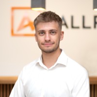 Lukas Quance Email