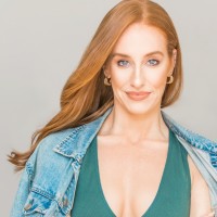 Bloc Talent Agency Inc. Employee Natalie Lecznar's profile photo