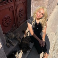 Nadia Topalel Email & Phone Number
