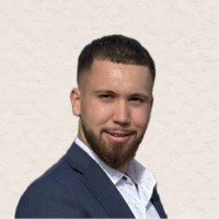 Redpiso Grupo Inmobiliario y Financiero Employee Rubén Garcia González's profile photo