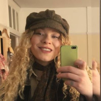 Superhire Employee Cali Sansom's profile photo