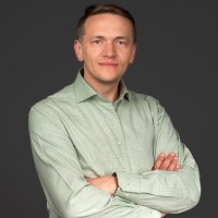 Volodymyr Sapiha Email