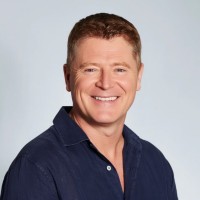 E-mail e número de telefone de Dan Hynes