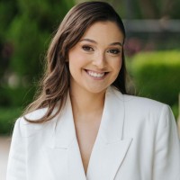 TalentComms Employee Eduarda Manzoni's profile photo