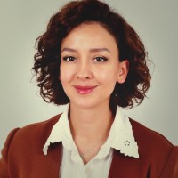 Betül Toyhan Email