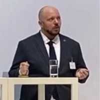 Philipp Giese Email