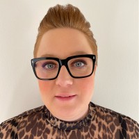 Caroline Persson Email