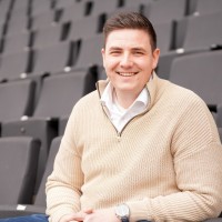Alexander Becker Email
