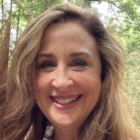 Robyn Moore Email & Phone Number