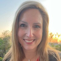 Heloise Chinelli Email & Phone Number